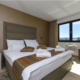 5 bedroom beachfront villa with heated pool near Omis, sleeps 9